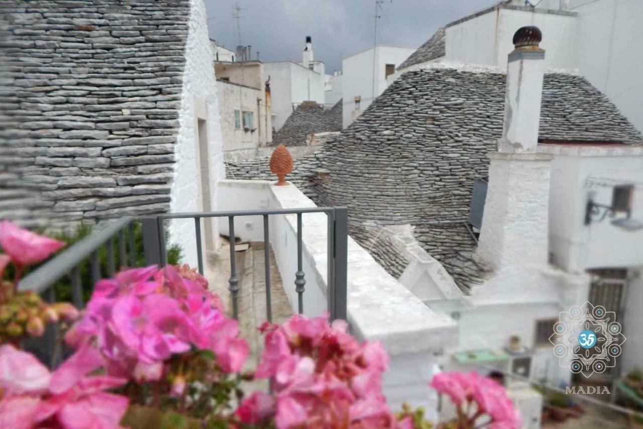 Trulli Madia Luxury Alberobello Exterior photo